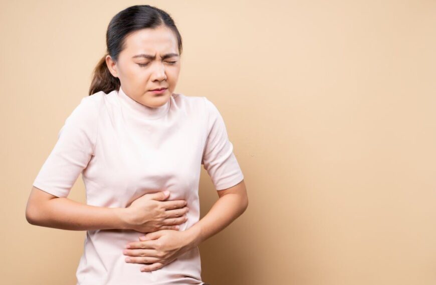 5 Gejala Asam Lambung yang Sering Dikira Masuk Angin